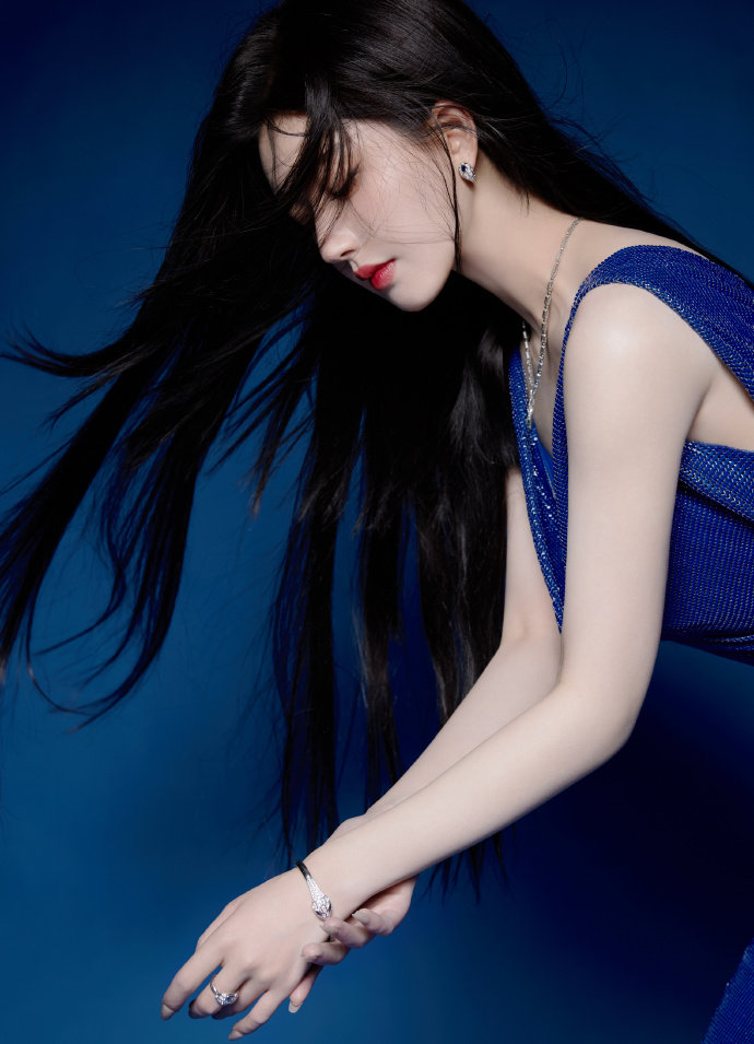 亚洲四虎城精品系列